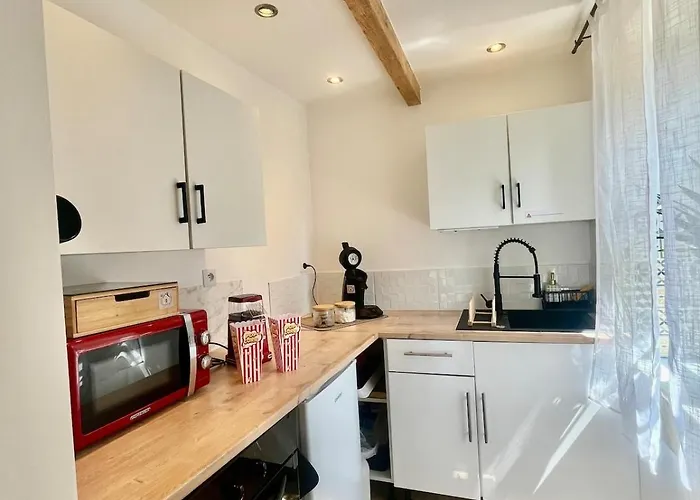 De Charme Et Son Jacuzzi En Pleine Nature Beaux