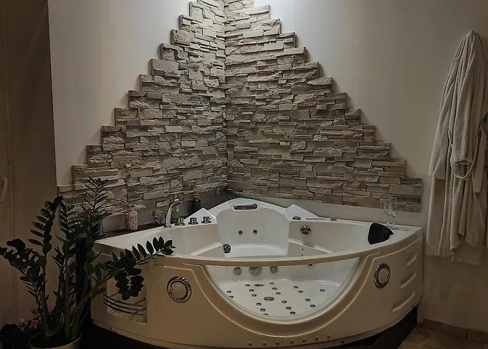 شقة De Charme Et Son Jacuzzi En Pleine Nature